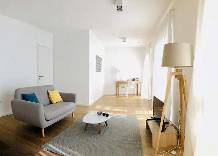 Adorable Apartment City Center With Parking, Near Tram